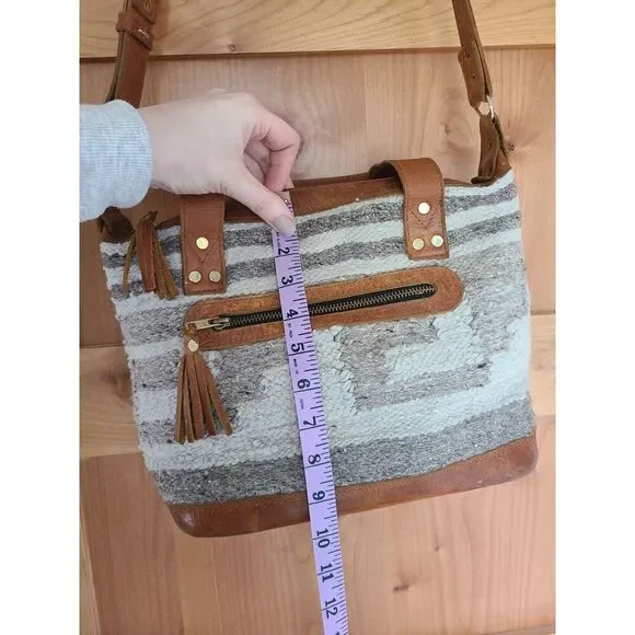 Woven + Hyde Southwestern Leather Cowgirl Western Festival Purse Handbag Fringe - Picture 3 of 10